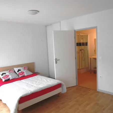 Apartmanhotel Le Patio D'argenton 2*