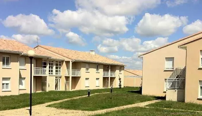 Patio Parc 2* Poitiers